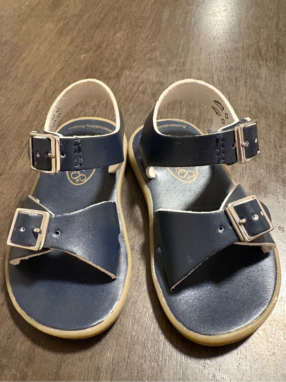 Footmates Tide Waterproof Sandals toddler size 5, navy blue, like new condition